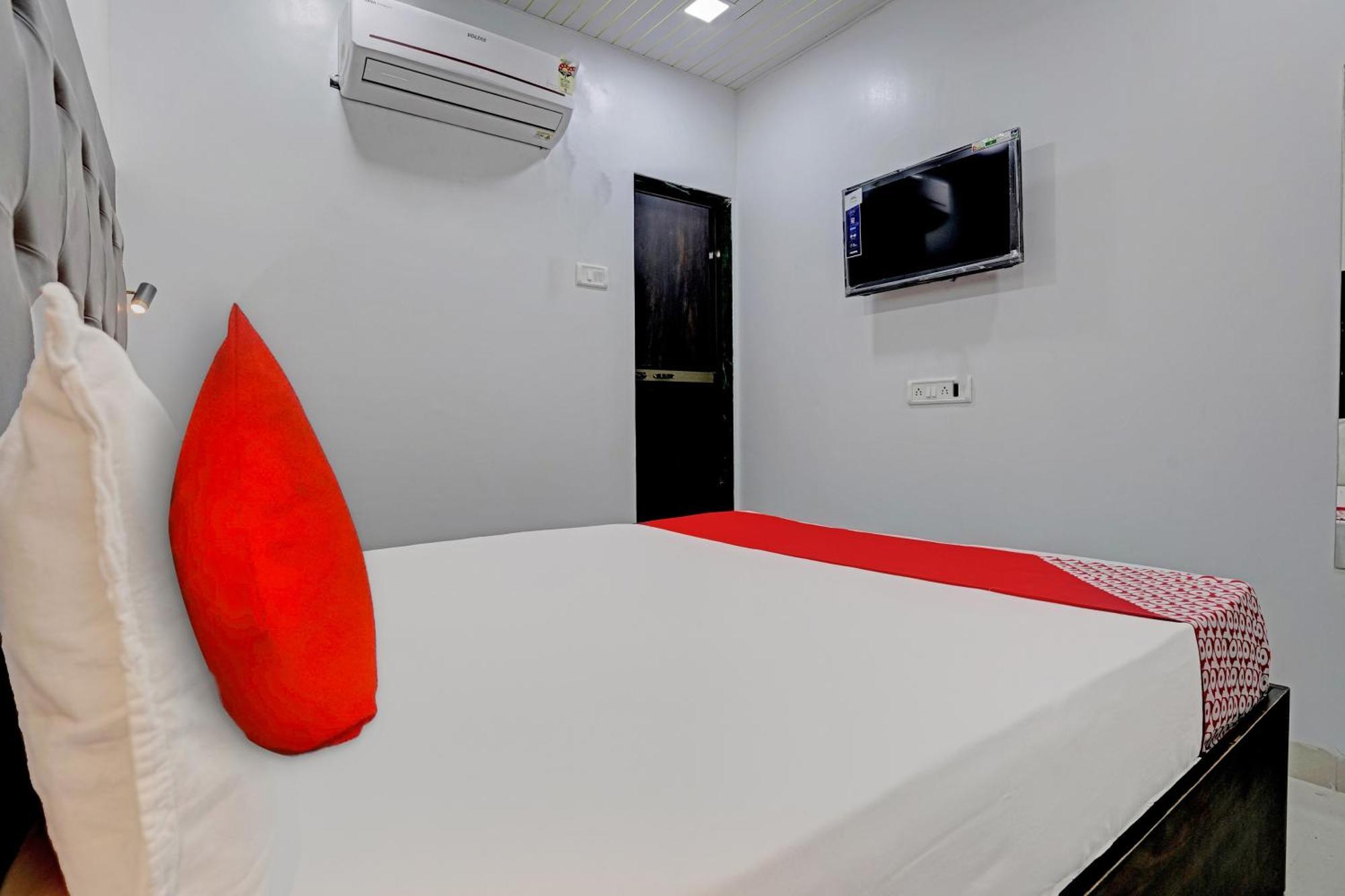 Hotel O Nithyanand Mumbai  Buitenkant foto